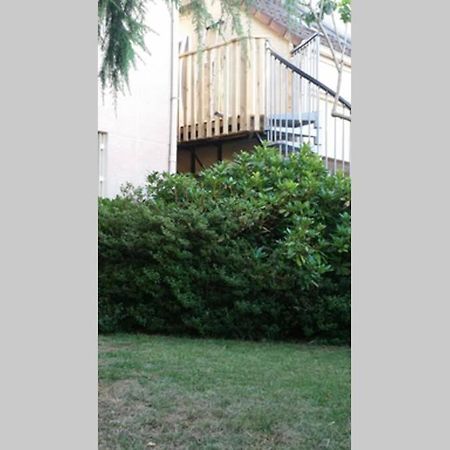 Апартаменты Studio Cosy Douillet Et Fonctionnel Савигны-Ле-Темпле Экстерьер фото